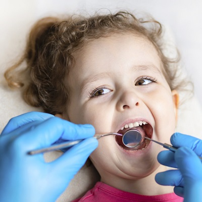 Pediatric Tooth Extractions in islamabad